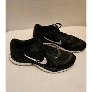 Womens Nike Shoes Athletic Walking Black White Size 8 Flex TR 6